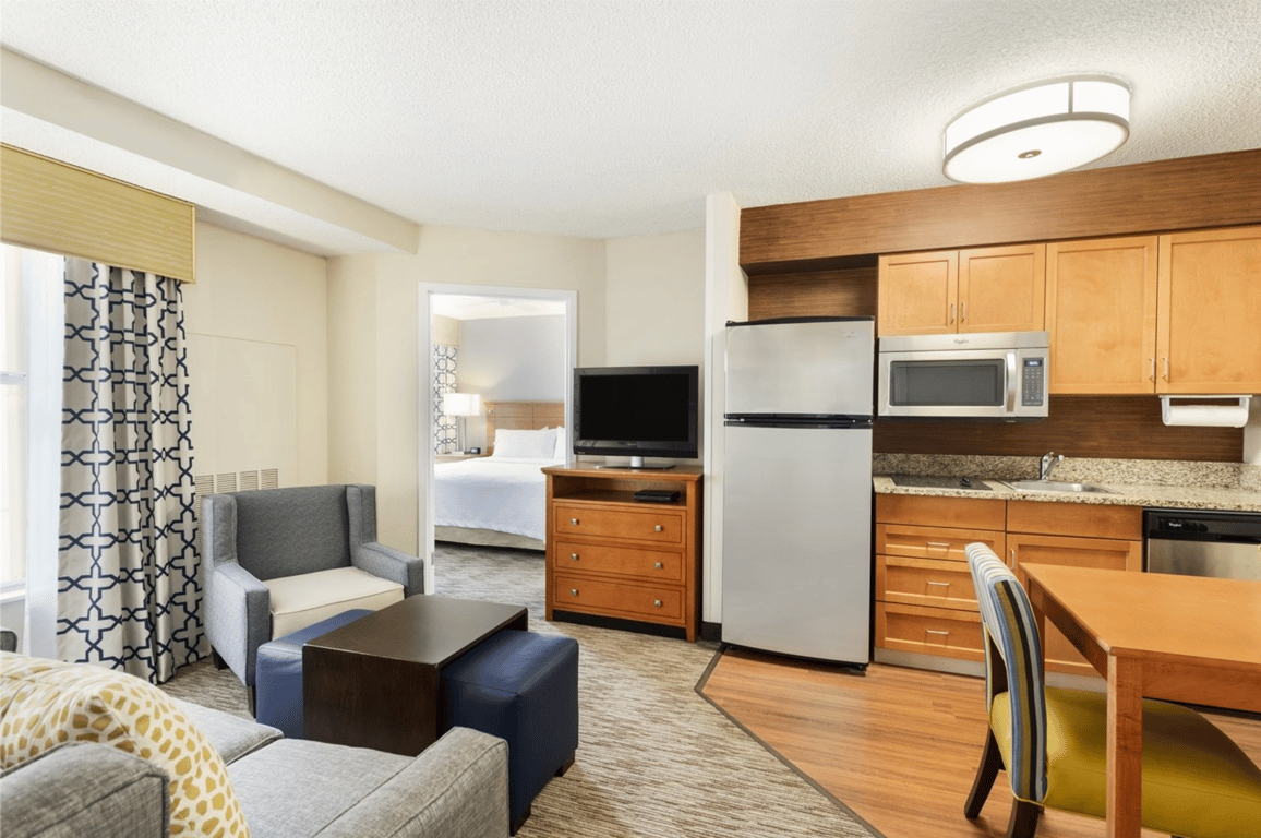 2 Queen Beds 1 Bedroom Suite3 options