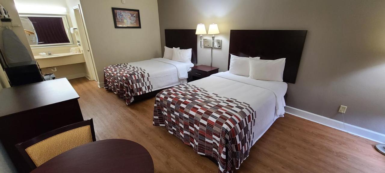 Deluxe Room with Two Double Beds Smoking