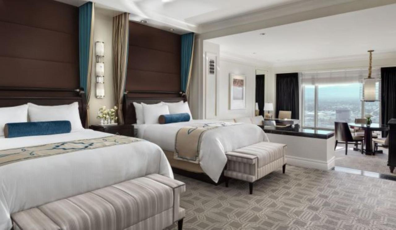 Prestige Access Luxury 2 Queen Suite + Luxury 2 Queen Suite