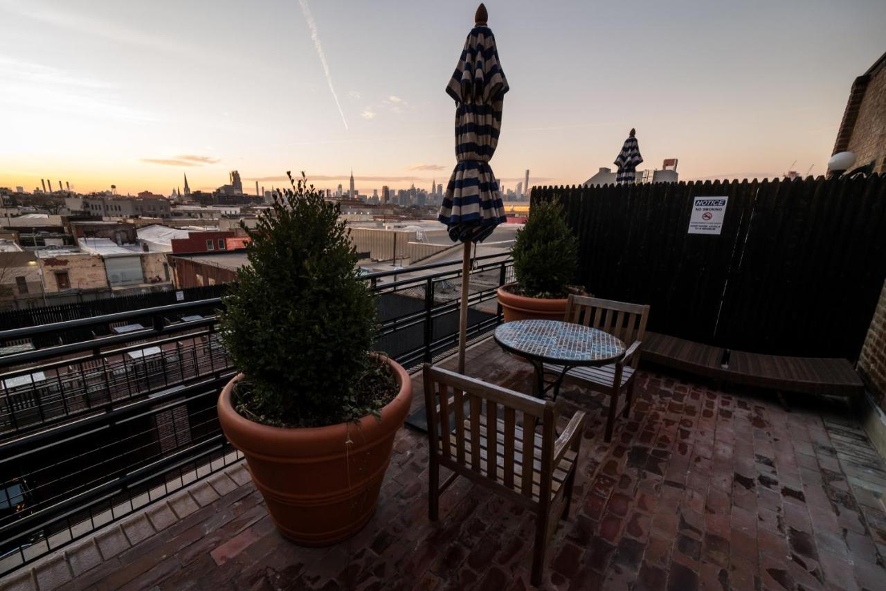 Loft with Terrace and City View