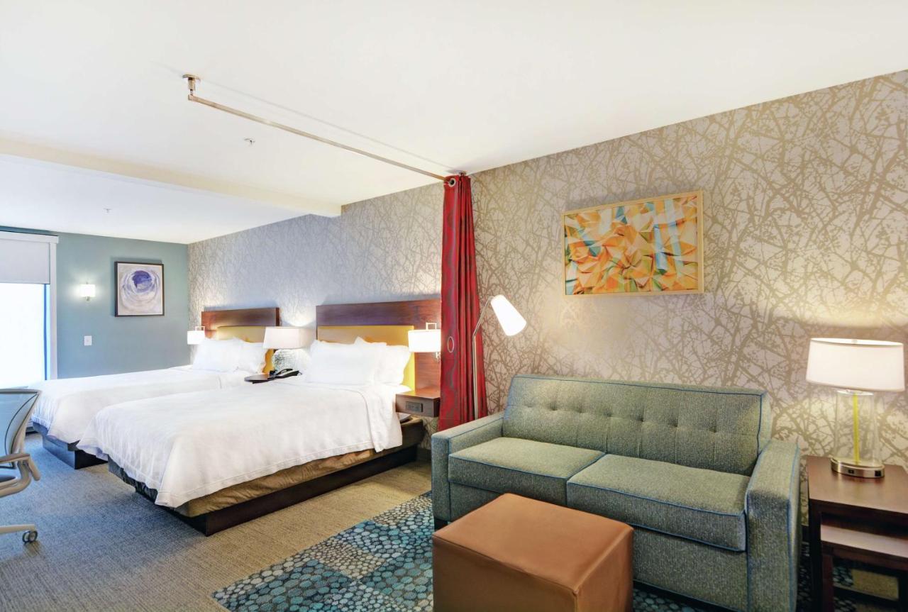 King Suite - Mobilty/Hearing Accessible - Non-Smoking