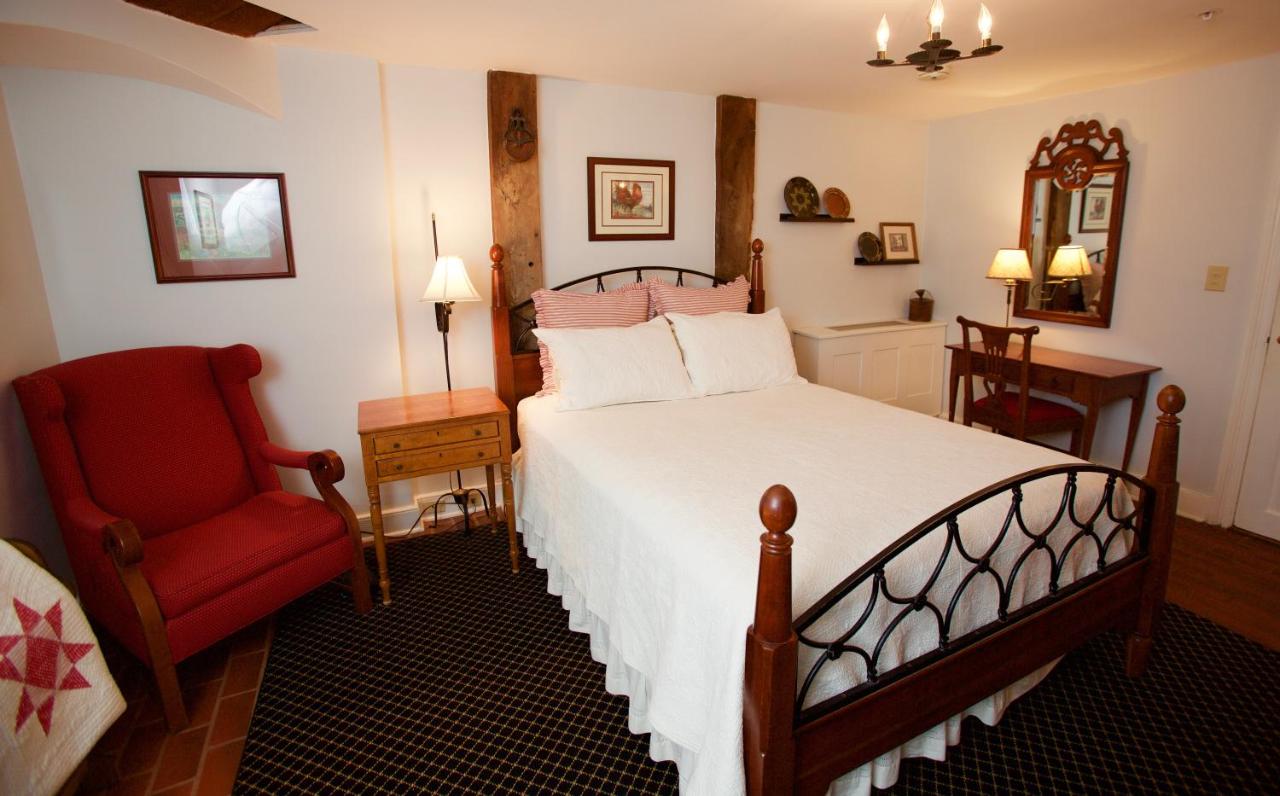 Queen Room