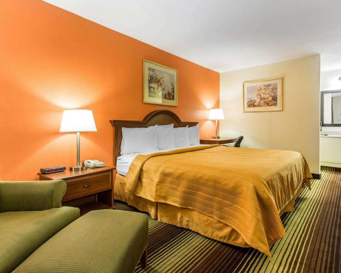 King Room - Non-Smoking
