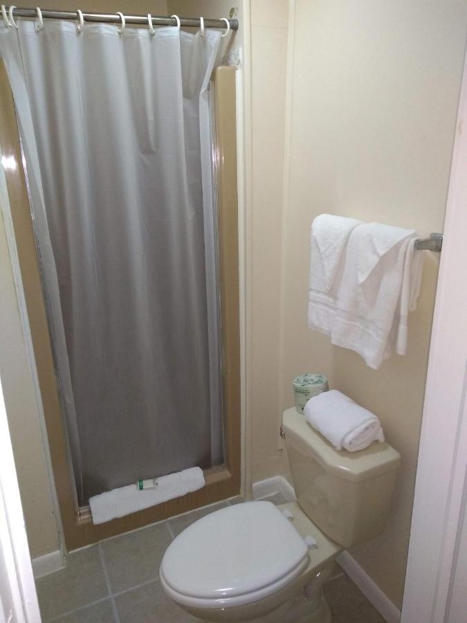 Single Room with Bathroom