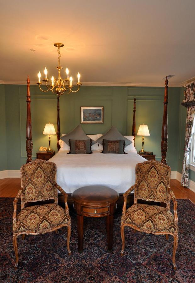 King Room - Maclellan House