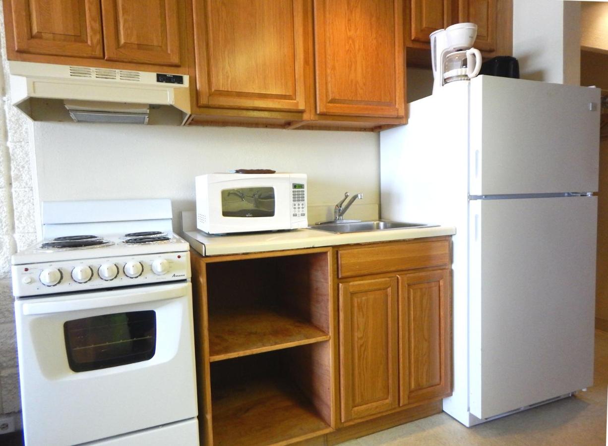 Two-Bedroom Suite with South Partial Ocean View