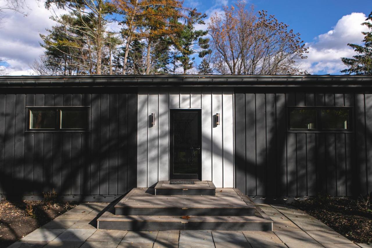 Deluxe Bungalow with Garden View