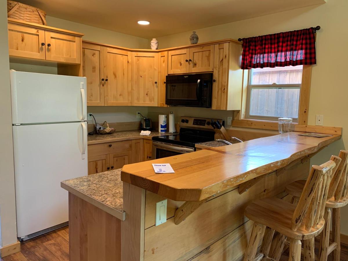 One Bedroom River Front Cabin